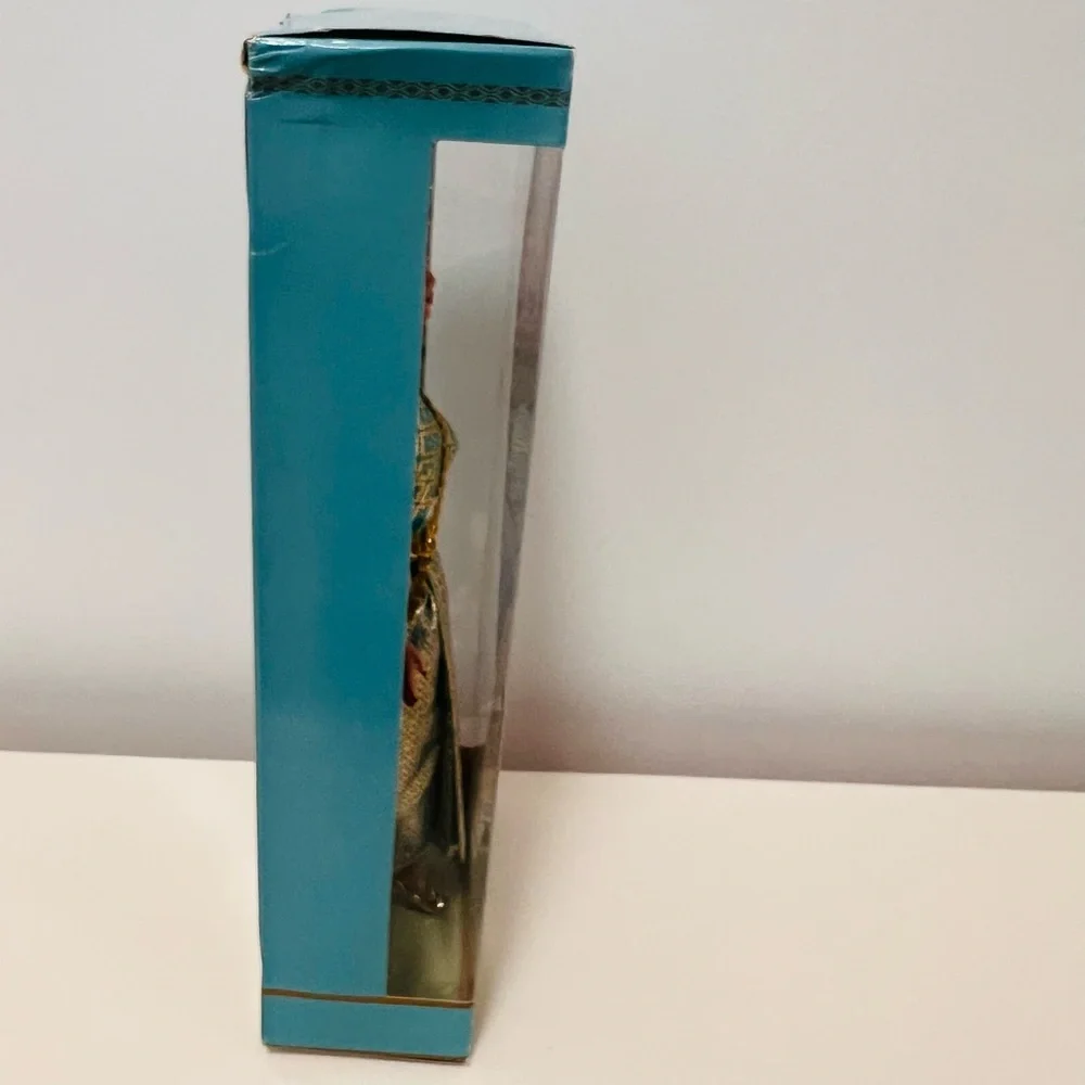 COLLECTOR’S BARBIE DOLLS OF THE WORLD PRINCESS‎ COLLECTION PRINCESS OF CAMBODIA - Picture 15 of 16